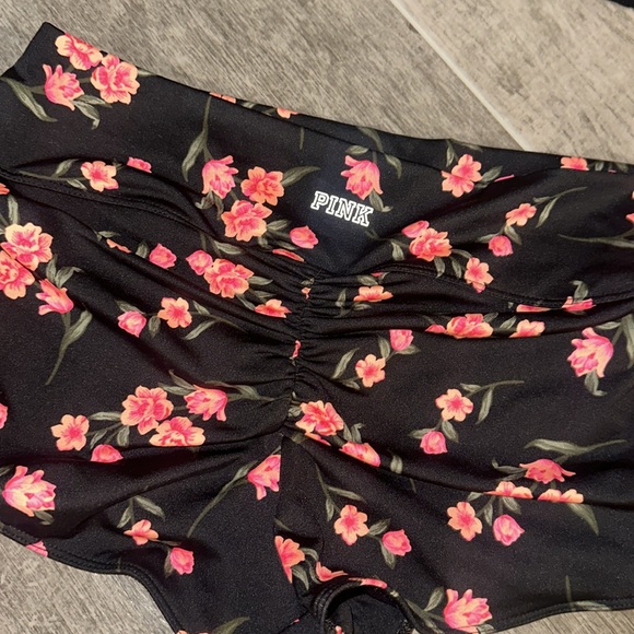 Vs pink Floral Black and Pink swim suit or gym outfit - Picture 4 of 7
